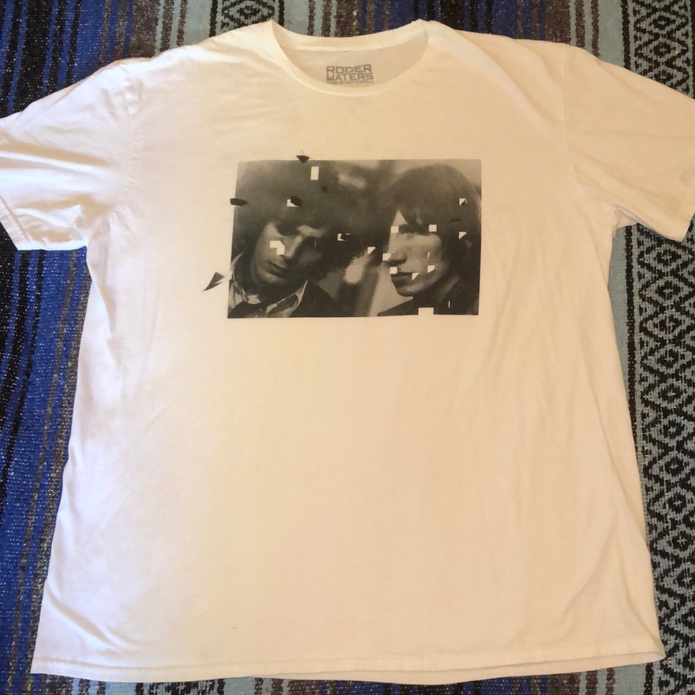 Roger Waters Pink Floyd Concert Tee Shirt